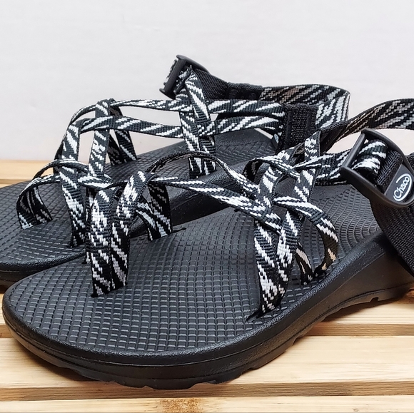 Chaco Shoes - Chaco Womens | Zebra | ZX/2 Classic Sandals Size 8